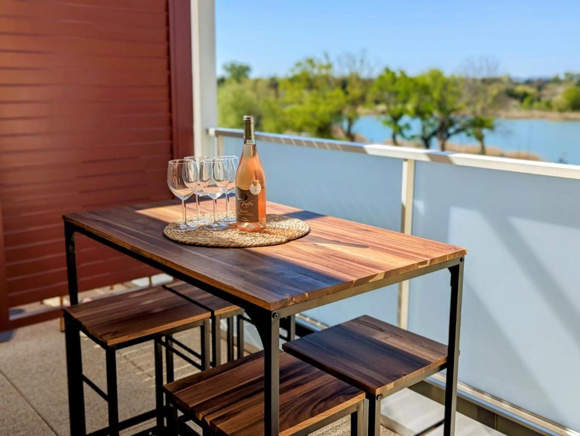 Lakeside Provence - Appartement 4 Etoiles Face Au Lac De Monteux Luaran gambar